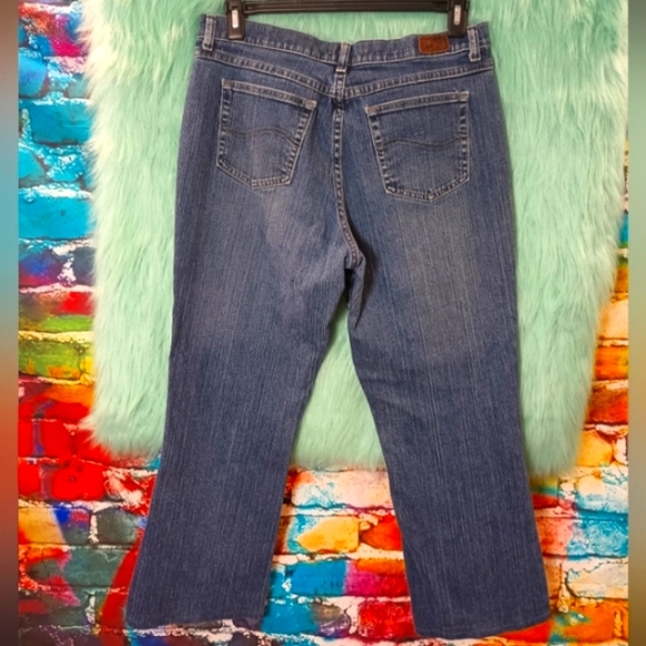 Lee Relaxed Boot Cut Jeans Size 14 Short - Picture 2 of 15